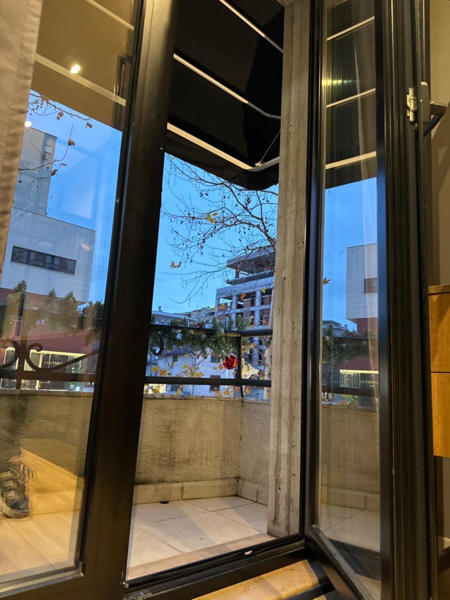 Hotel Tirona 티라나 외부 사진